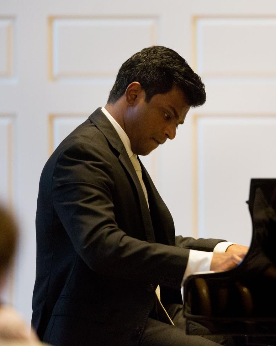 Julian Clef at the piano, Schumannfest D&uuml;sseldorf, 2016